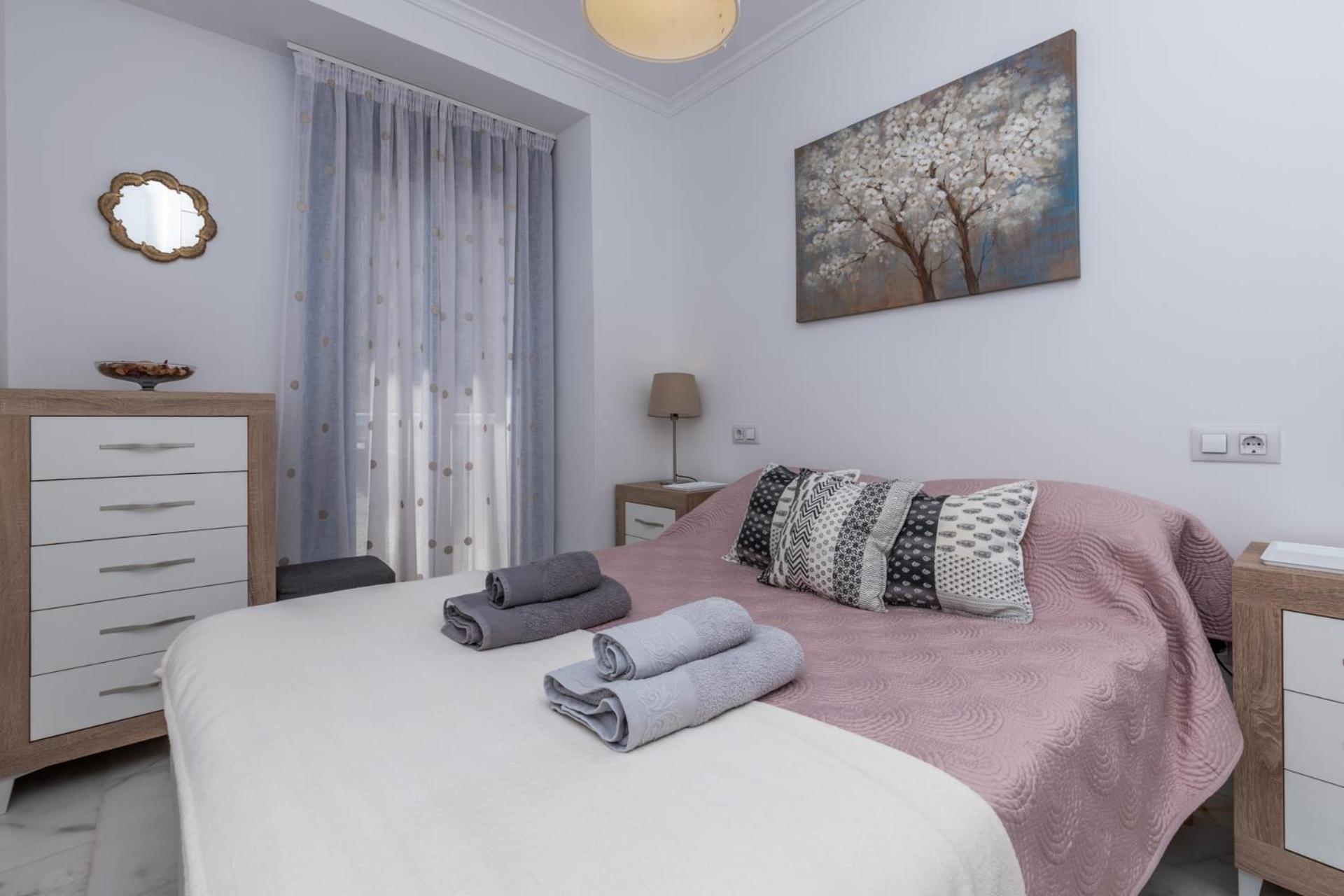 Cozy Apartment Perfect For Couples Smarttv+Wifi Фуэнхирола Экстерьер фото